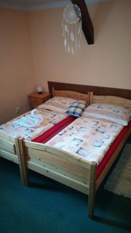 Penzion U Tkadlen Jindřichův Hradec Buitenkant foto